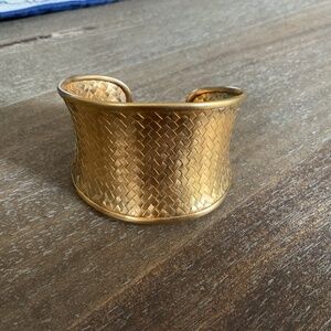 Satya 18k gold plated cuff bracelet